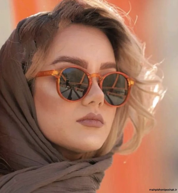 مدل عکس با عینک دودی مدل عکس با عینک دودی