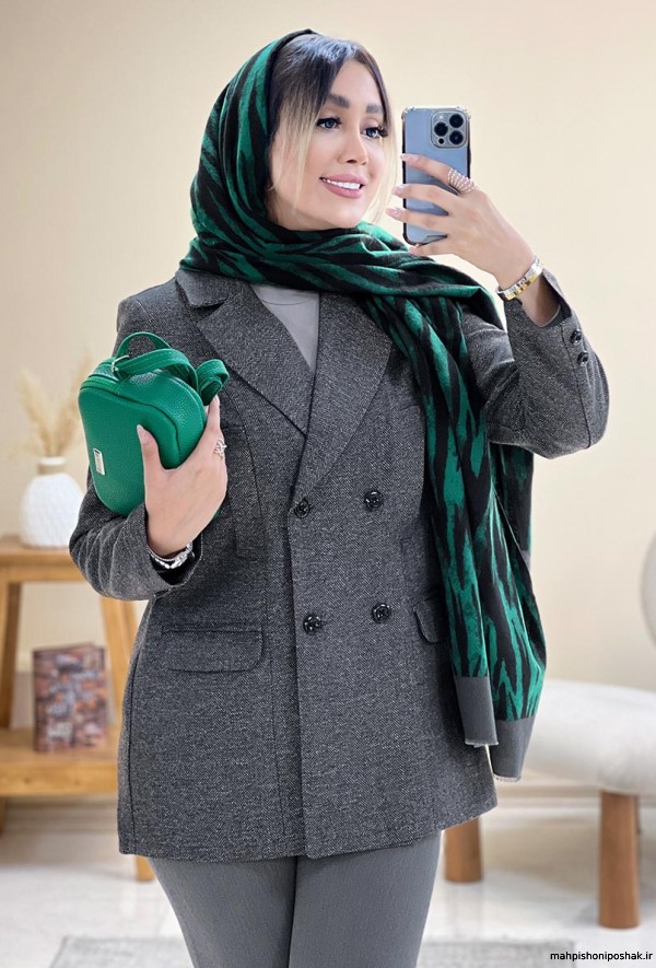 مدل کت زنانه چهار دکمه مدل کت زنانه چهار دکمه