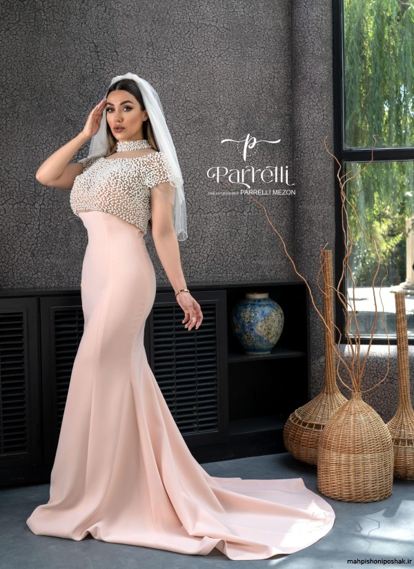 مدل لباس شیک یقه بسته