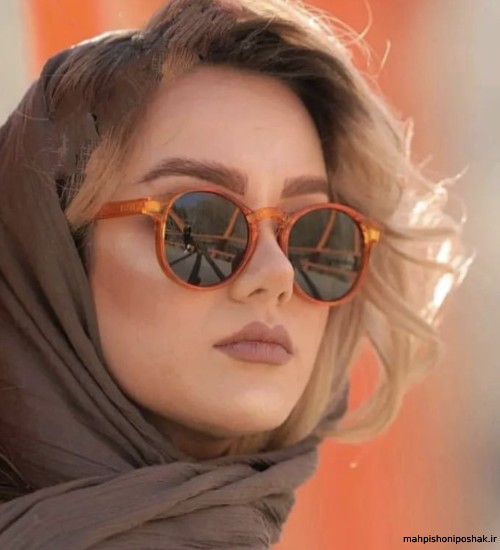مدل عکس با عینک دودی مدل عکس با عینک دودی